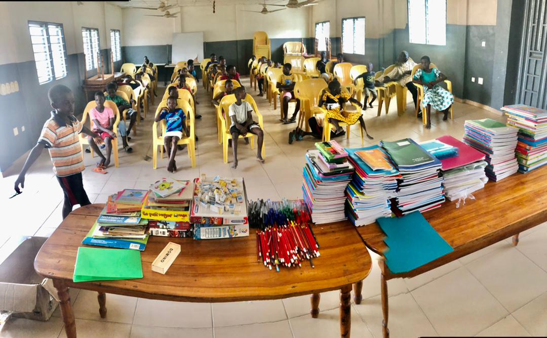 Fournitures scolaires au Togo